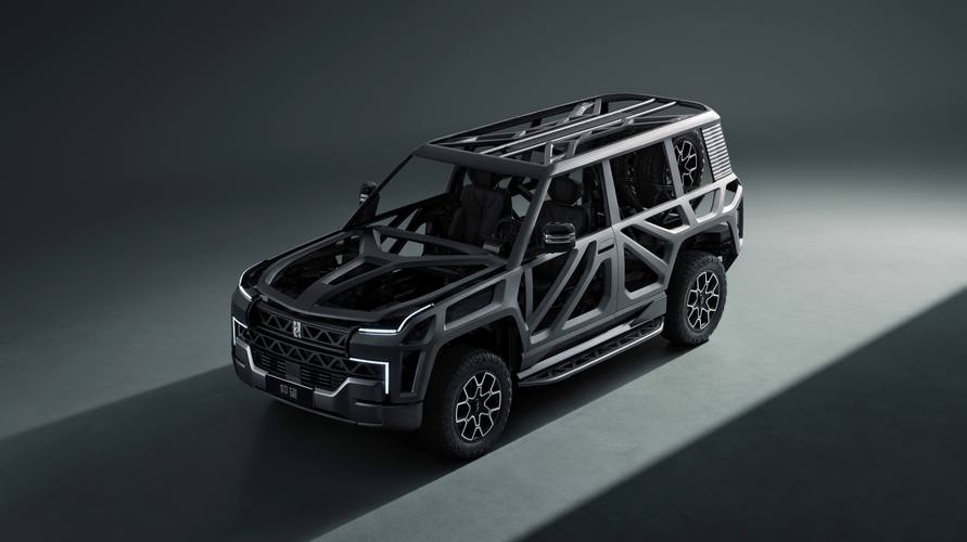 深圳坪山区弘凌裕企业管理咨询仰望U8硬派越野的科技魅力，国能汽车对传统燃油车市场的冲击